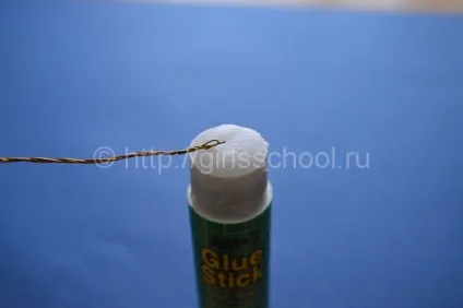 Як зробити проліски з гофрованого паперу своїми руками, жіноча школа (паперу шириною близько) Як зробити проліски з гофрованого паперу своїми руками, жіноча школа