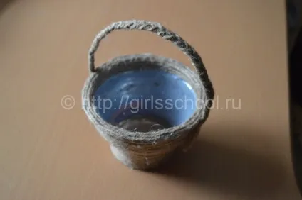 Як зробити проліски з гофрованого паперу своїми руками, жіноча школа (проліски) Як зробити проліски з гофрованого паперу своїми руками, жіноча школа