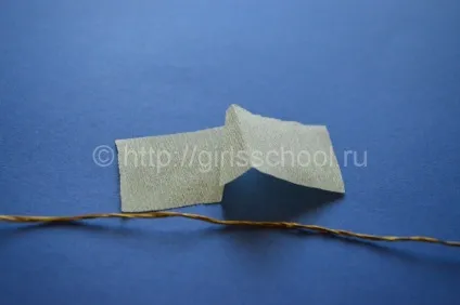 Як зробити проліски з гофрованого паперу своїми руками, жіноча школа (гофрованої) Як зробити проліски з гофрованого паперу своїми руками, жіноча школа