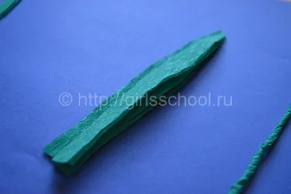 Як зробити проліски з гофрованого паперу своїми руками, жіноча школа (паперу) Як зробити проліски з гофрованого паперу своїми руками, жіноча школа