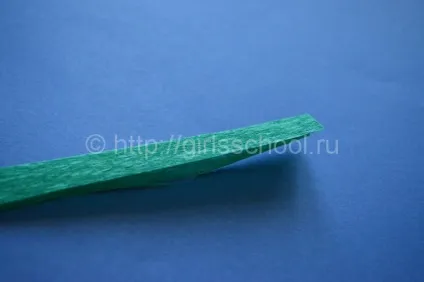 Як зробити проліски з гофрованого паперу своїми руками, жіноча школа (гофрованої) Як зробити проліски з гофрованого паперу своїми руками, жіноча школа