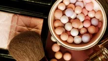Як приховати зморшки на шкірі обличчя варіанти макіяжу (шкірі) Як приховати зморшки на шкірі обличчя варіанти макіяжу