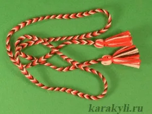 Пояс з ниток для тканинної ляльки своїми руками, каракулі