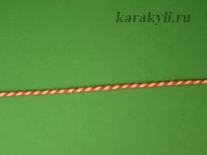 Пояс з ниток для тканинної ляльки своїми руками, каракулі