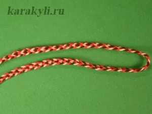 Пояс з ниток для тканинної ляльки своїми руками, каракулі