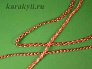 Пояс з ниток для тканинної ляльки своїми руками, каракулі