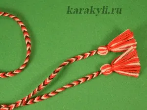 Пояс з ниток для тканинної ляльки своїми руками, каракулі
