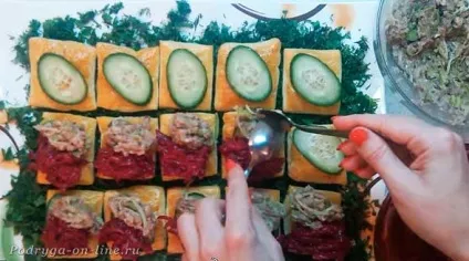 Святкова закуска з оселедця (оселедця) Святкова закуска з оселедця