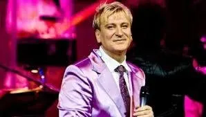 Як звуть наречену сергея Пєнкіна, скільки років і чим вона займається фото (Сергій Пєнкін) Як звуть наречену сергея Пєнкіна, скільки років і чим вона займається фото