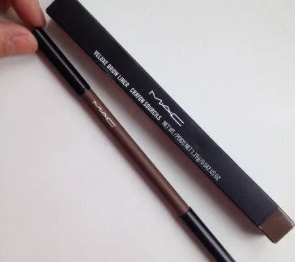 Олівець для брів mac механічний stylized, lingering і fling