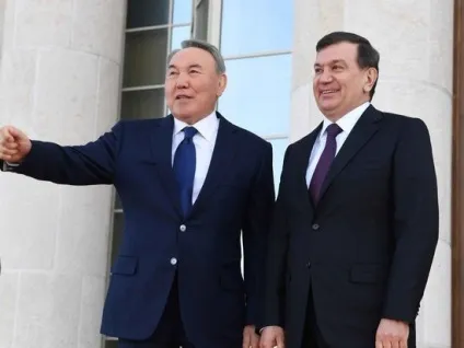 Казахстан - узбекистан що важливіше - економіка чи політика