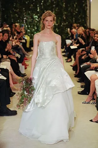 Колекція весільних суконь carolina herrera весна-літо 2016 (весільна колекція) Колекція весільних суконь carolina herrera весна-літо 2016