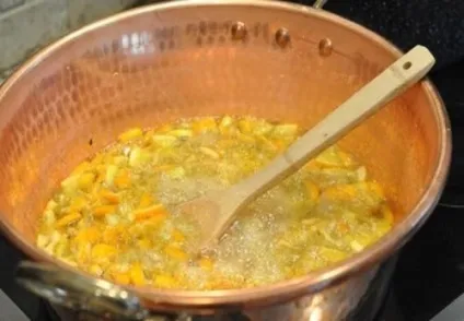 Компот з апельсинів на зиму (з яблуками, пряний) рецепти (рецепти) Компот з апельсинів на зиму (з яблуками, пряний) рецепти
