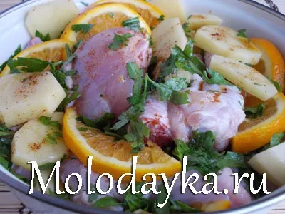 Курка з апельсинами і корицею в духовці (курка) Курка з апельсинами і корицею в духовці