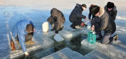 Хрещення 2017, якого числа, дата, де і коли купатися в ополонках, фото
