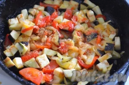 Макарони з баклажанами і помідорами - рецепт з фото (Смажити кришкою хвилин) Макарони з баклажанами і помідорами - рецепт з фото