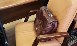 Президенти різні потрібні, президенти різні важливі, червона армія (Донбас дадуть відкриття) Президенти різні потрібні, президенти різні важливі, червона армія
