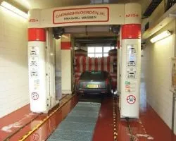 Наливна підлога для автомийки і автосервісу вимоги, досвід застосування, ціни