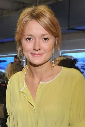 Надя Михалкова з чоловіком і дітьми, stodam (дітьми) Надя Михалкова з чоловіком і дітьми, stodam