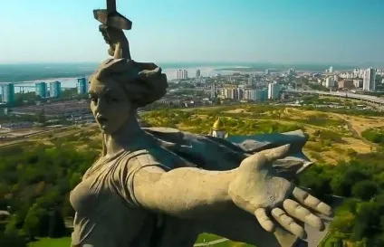 Незвичайні екскурсії віртуальний тур всередині монумента «батьківщина-мати кличе» в Полтавае (родина-мать) Незвичайні екскурсії віртуальний тур всередині монумента «батьківщина-мати кличе» в Полтавае