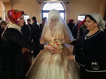 Неповторна чеченська весілля
