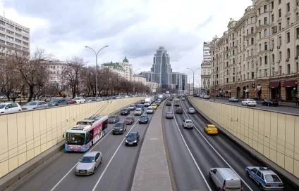 Нова маршрутна мережа міського транспорту починає діяти в москві 8 жовтня - суспільство