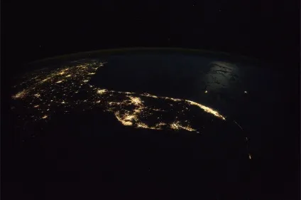 Неймовірні фото із космосу астронавта Дугласа Уілока - новини в фотографіях (фото) Неймовірні фото із космосу астронавта Дугласа Уілока - новини в фотографіях