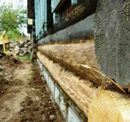 Нижній вінець лазні, будівництво лазні