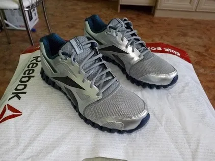 Огляд серії кросівок reebok з підошвою zigtech - 11 серпня 2015 - блог (огляд) Огляд серії кросівок reebok з підошвою zigtech - 11 серпня 2015 - блог