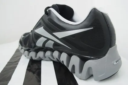 Огляд серії кросівок reebok з підошвою zigtech - 11 серпня 2015 - блог (кросівок) Огляд серії кросівок reebok з підошвою zigtech - 11 серпня 2015 - блог