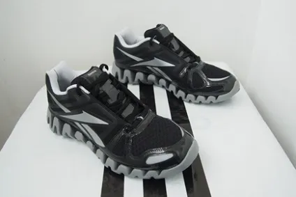 Огляд серії кросівок reebok з підошвою zigtech - 11 серпня 2015 - блог (серії) Огляд серії кросівок reebok з підошвою zigtech - 11 серпня 2015 - блог