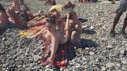 Виявляється, щоб зробити смішну фотографію, зовсім не потрібно вміти працювати в фотошопі! (Може) Виявляється, щоб зробити смішну фотографію, зовсім не потрібно вміти працювати в фотошопі!