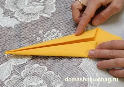 Орігамі лебідь з серветки