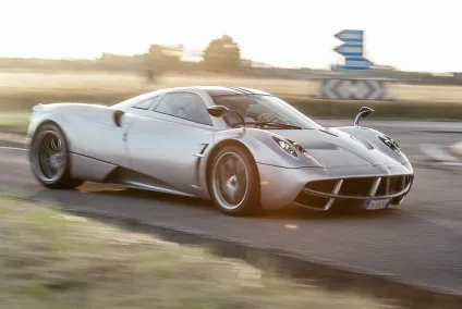 Pagani huayra божественне безумство - top gear (tg) Pagani huayra божественне безумство - top gear