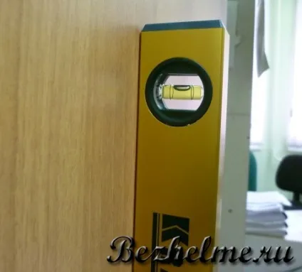 Перед покупкою обов'язково перевіряйте рівень на точність (купівлею) Перед покупкою обов'язково перевіряйте рівень на точність