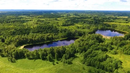 Продаж землі на березі, а також землі з озером, вигідно купити ділянку у води (березі) Продаж землі на березі, а також землі з озером, вигідно купити ділянку у води