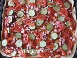 Піца зі свіжими огірками - рецепт з фото (піца) Піца зі свіжими огірками - рецепт з фото