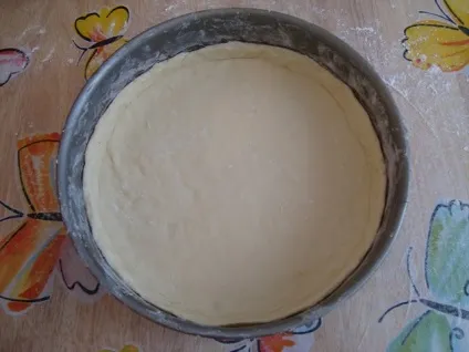 Пиріг з курагою 1