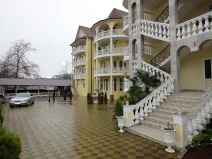 Селище Вардане гостьові будинки