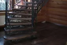 Найпростіша сходи для будинку своїми руками, звичайна на другий поверх, розміри і види в маленькому (найпростіша сходи) Найпростіша сходи для будинку своїми руками, звичайна на другий поверх, розміри і види в маленькому