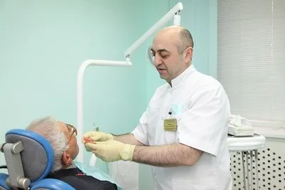 Протезування зубів в стоматологічній поліклініці 4 (Реставрація зубних протезів) Протезування зубів в стоматологічній поліклініці 4