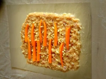 Рулет з курячої грудки з грибами, з сиром, з чорносливом (курячої) Рулет з курячої грудки з грибами, з сиром, з чорносливом