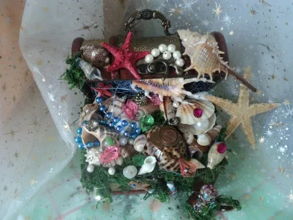 Скриньки з черепашок