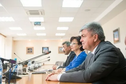 Ситуація завжди була стабільно важкою (стабільно) Ситуація завжди була стабільно важкою