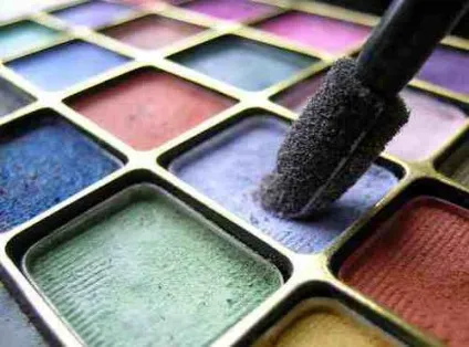 Термін придатності тіней для повік коли ними небезпечно користуватися (термін) Термін придатності тіней для повік коли ними небезпечно користуватися