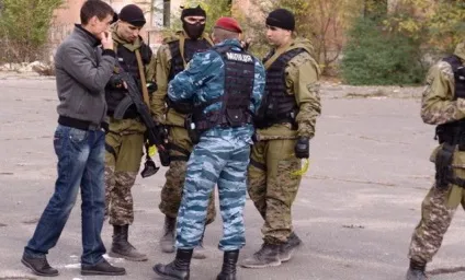 Страйкболістов і поліцейський як спілкуватися з органами влади (страйкбол) Страйкболістов і поліцейський як спілкуватися з органами влади