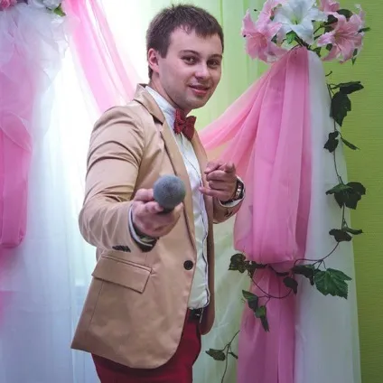 Сценарій на весілля для тамади веселий і сучасний (веселий) Сценарій на весілля для тамади веселий і сучасний