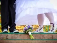 Весілля в кедах фото (наречений і наречена в кедах) Весілля в кедах фото