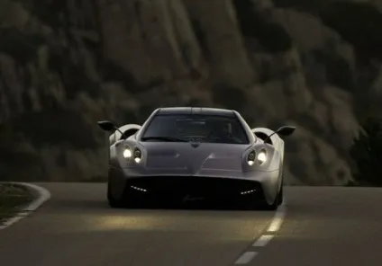 Суперкар pagani huayrа