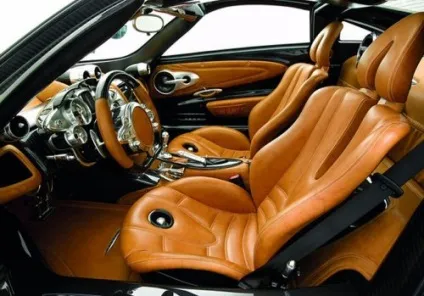 Суперкар pagani huayrа